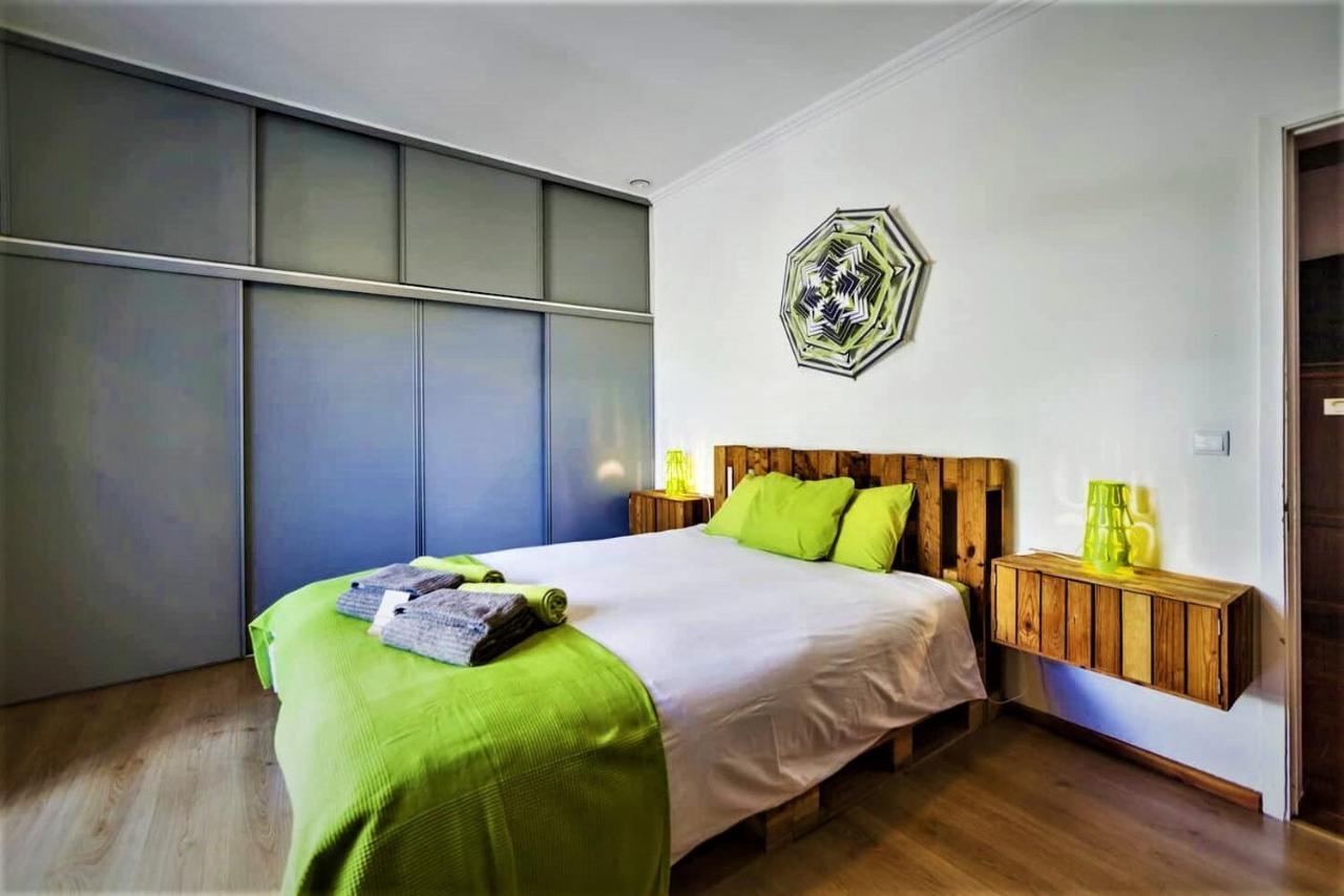 Quarto Duplo com Casa de Banho Partilhada