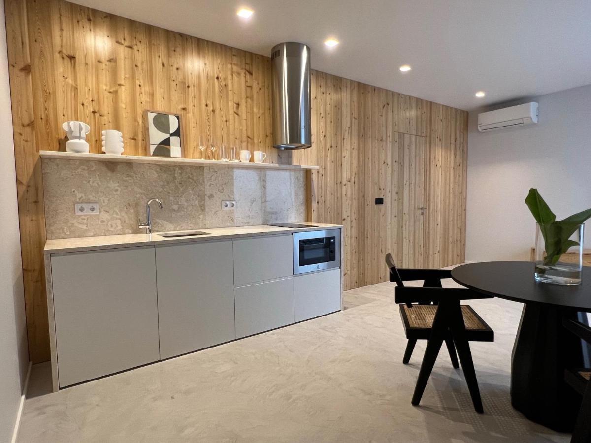 One-Bedroom Apartment,1296367294:JPEG